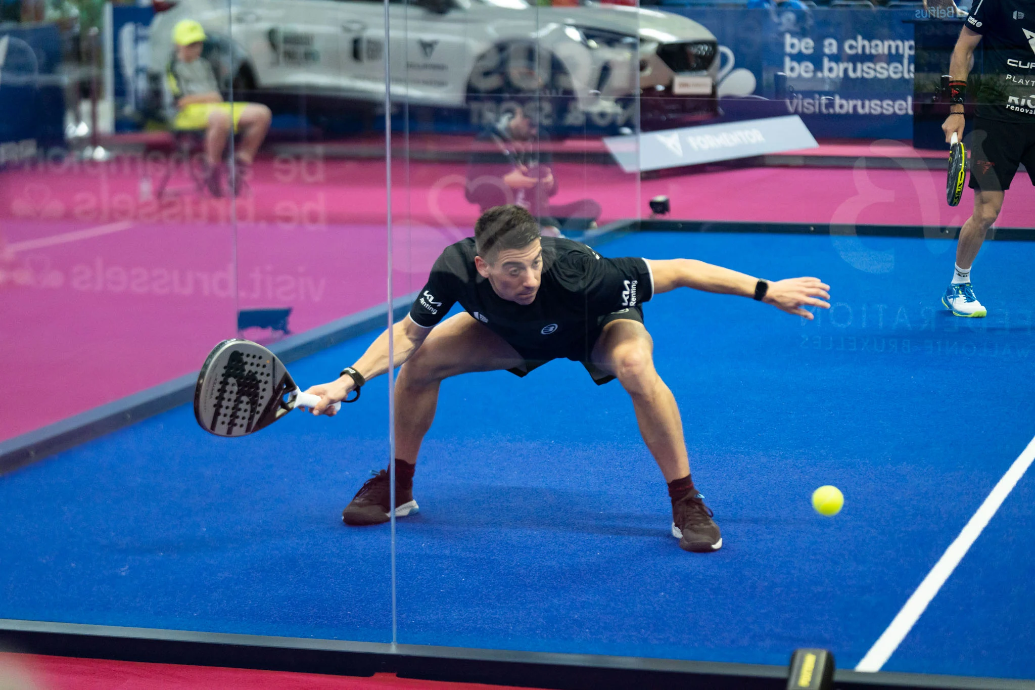 Dolor lumbar en pádel por rotaciones, giros y fatiga